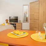 Eleonora Apartman