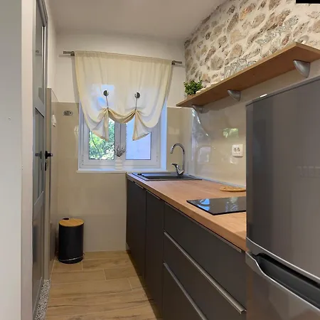 Apartment Eleonora *